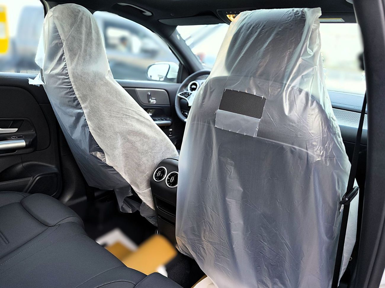 Mercedes-Benz GLA 200 Mercedes GLA200 1.3L Petrol 2025 White color