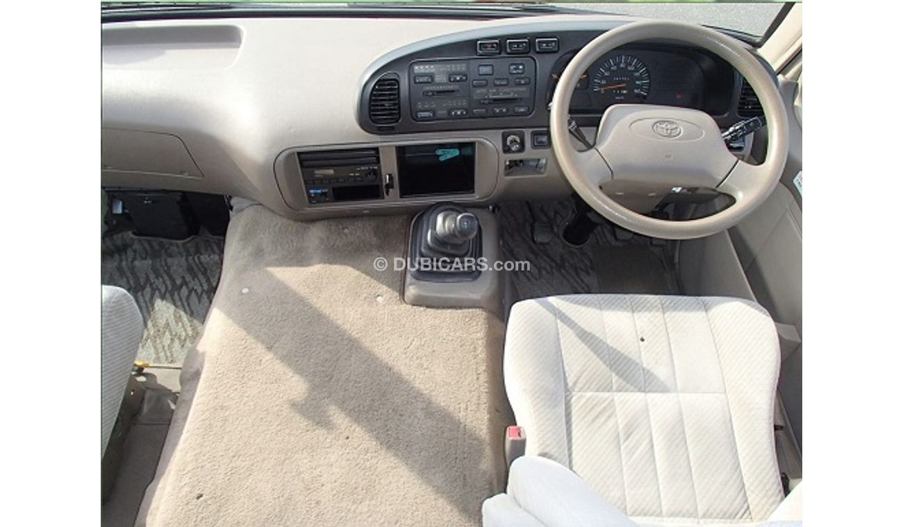 Toyota Coaster 2000