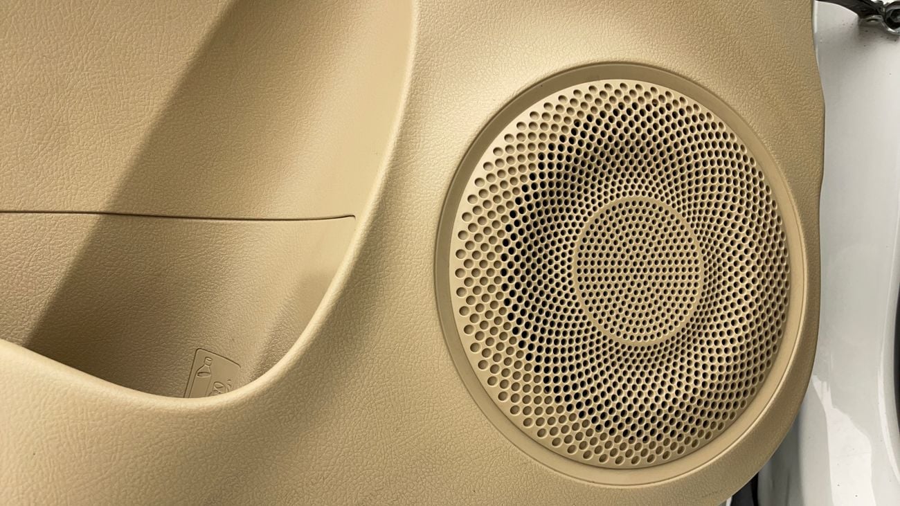 تويوتا يارس SE 1.5 | بدون دفعة مقدمة | اختبار القيادة في المنزل