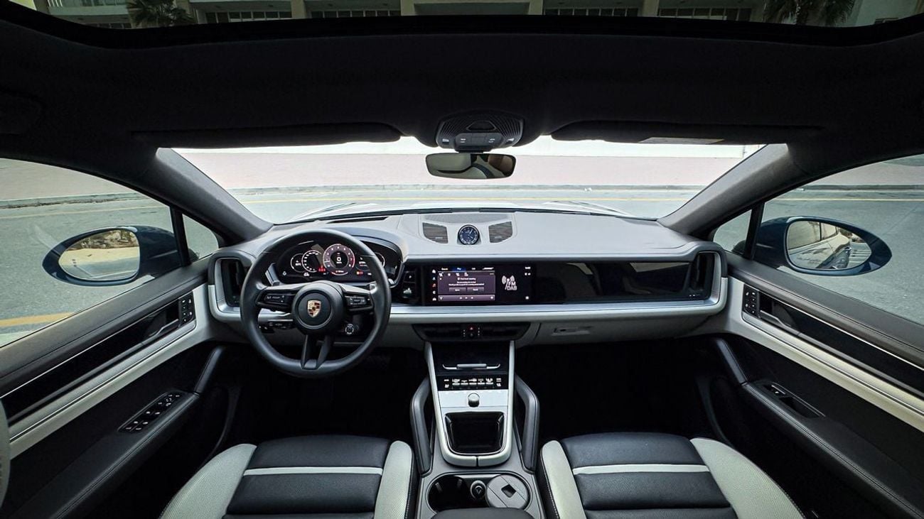 Porsche Cayenne Base Coupe GCC SPECS VERY CLEAN