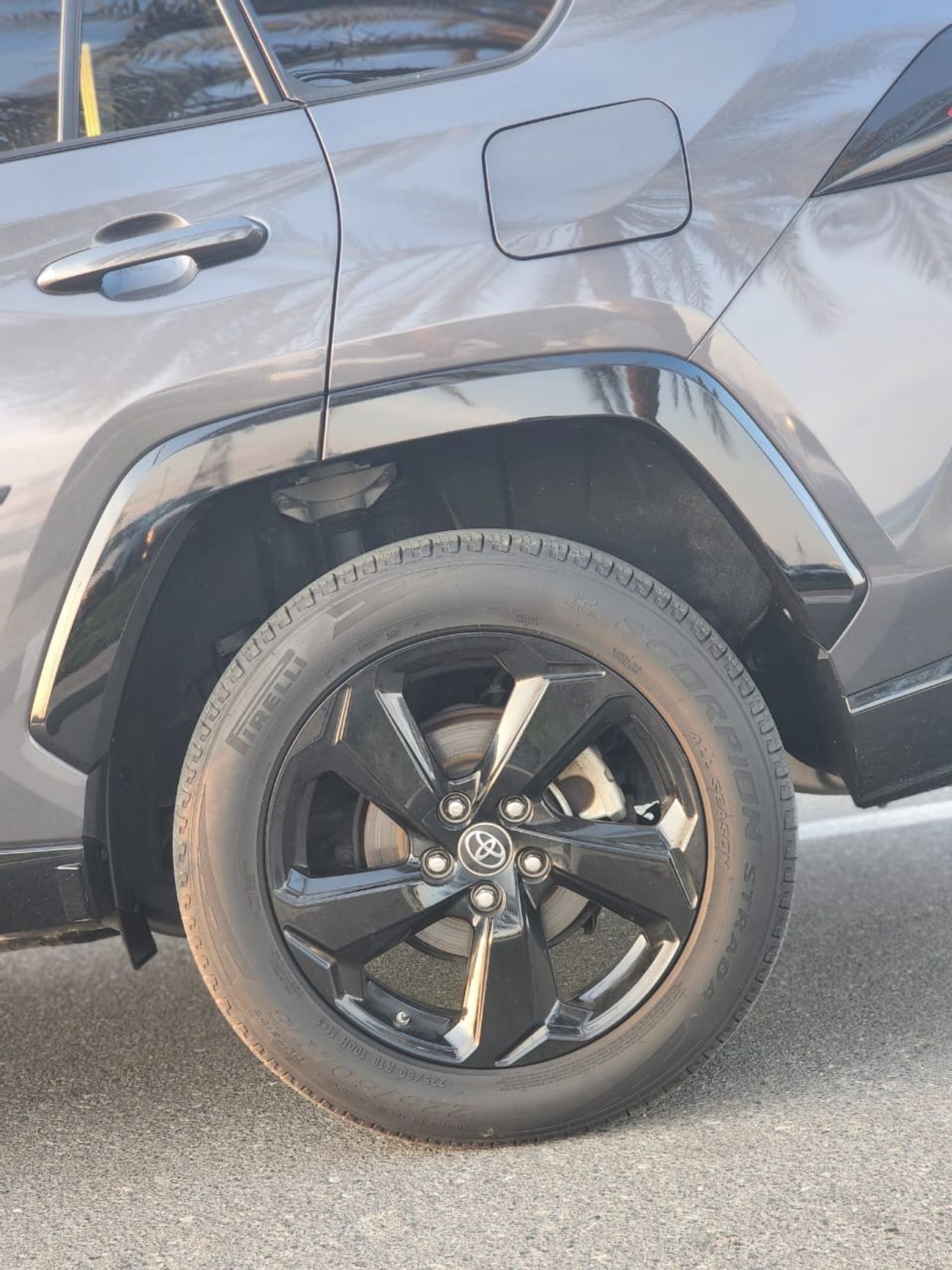 Toyota RAV4 XLE RAV4 XSE HYBRID FULL OPTION