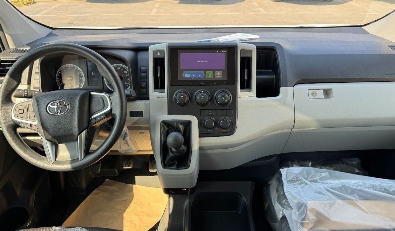 Toyota Hiace TOYOTA HIACE 13 SEATER 2.5L MT 2026