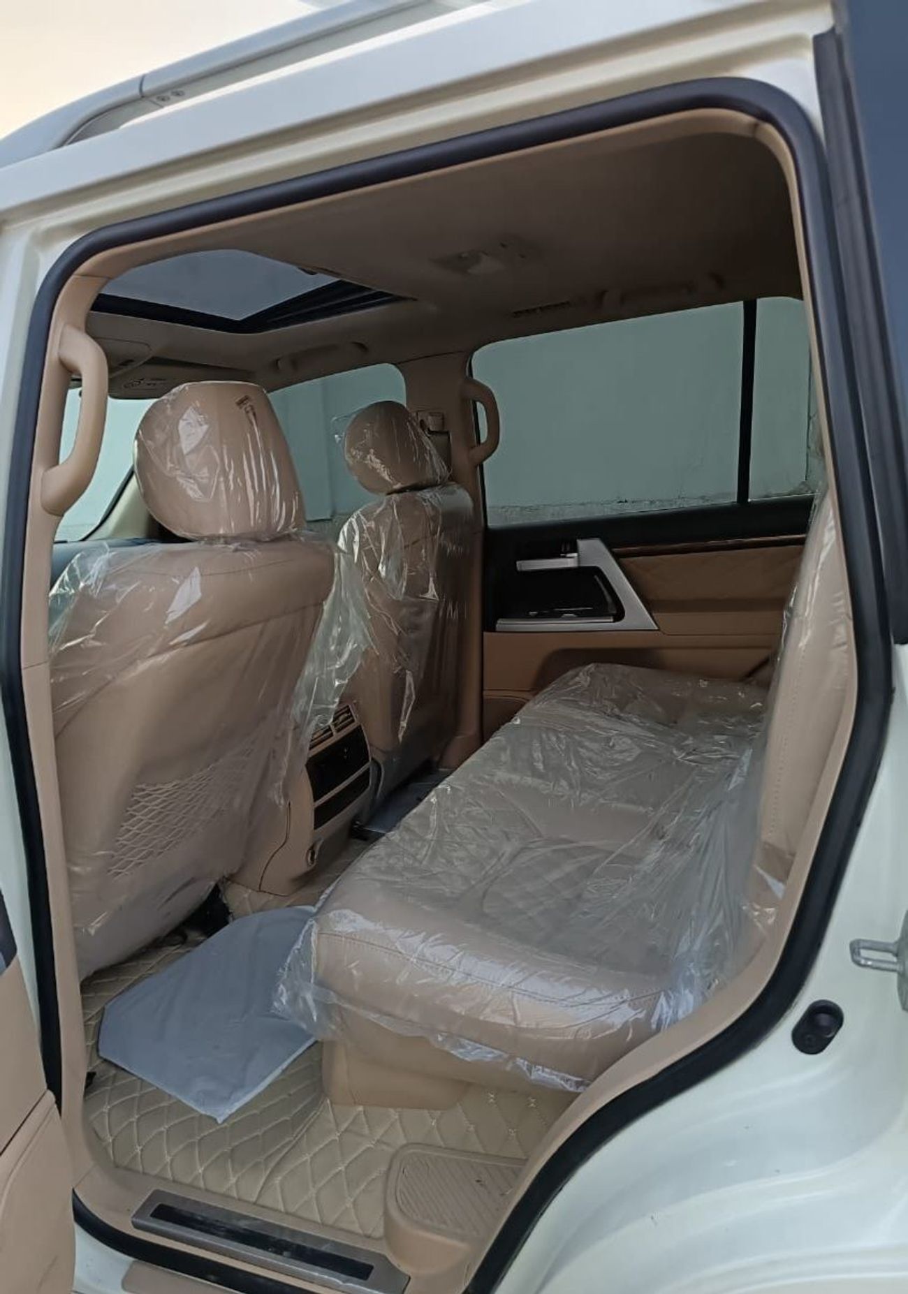 Toyota Land Cruiser GXR 2013 v8 change 2021kt