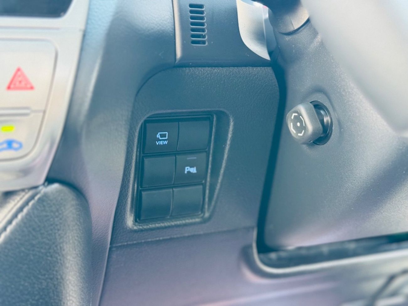 تويوتا برادو TXL limited top of the range  RHD