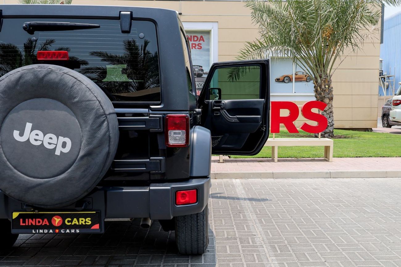 جيب رانجلر Jeep Wrangler Unlimited Sport  2018 GCC under Warranty with Flexible Down-Payment/ Flood Free.
