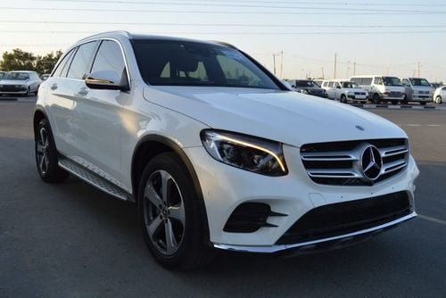 مرسيدس بنز GLC 200 Full option leather seats clean car