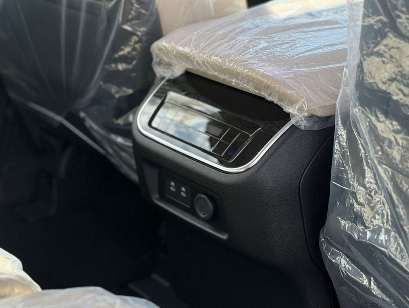 نيسان باترول NISSAN PATROL SE Platinum City 3.8L