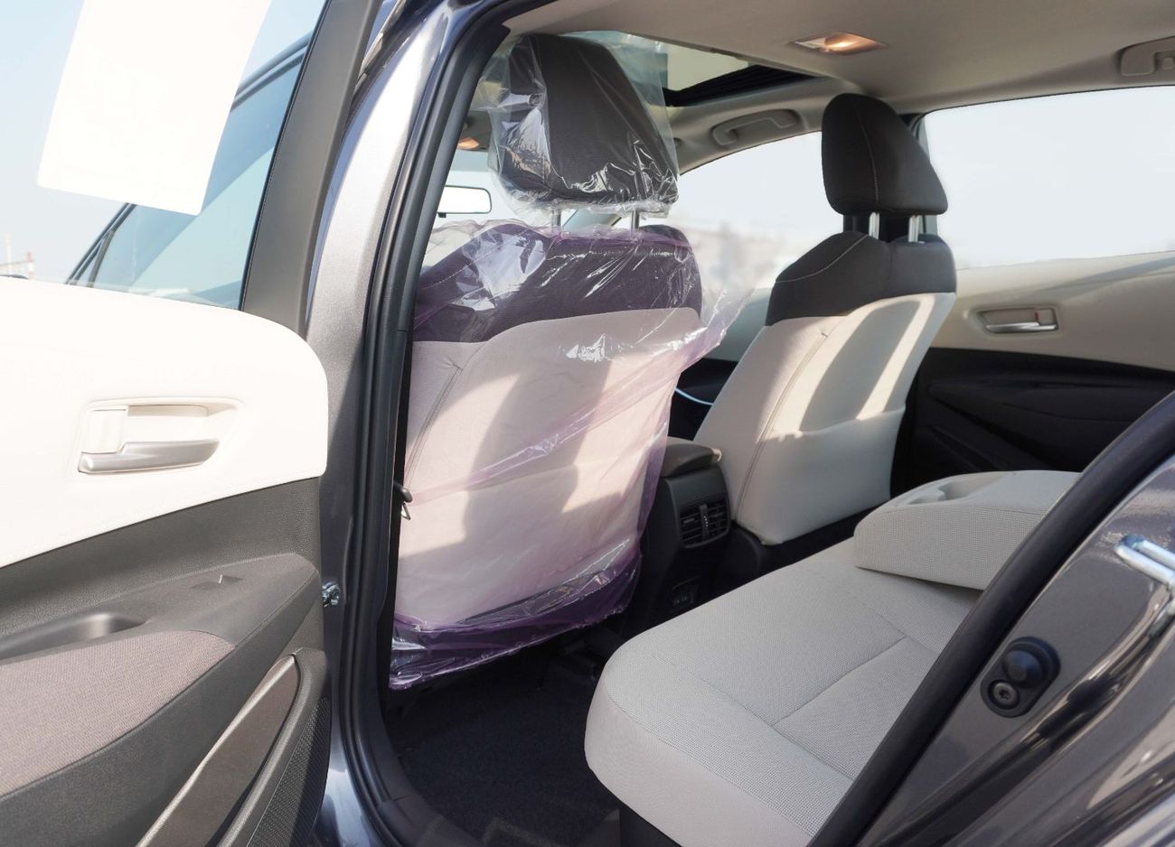 تويوتا كورولا كروس 1.8L GLI (HEV)