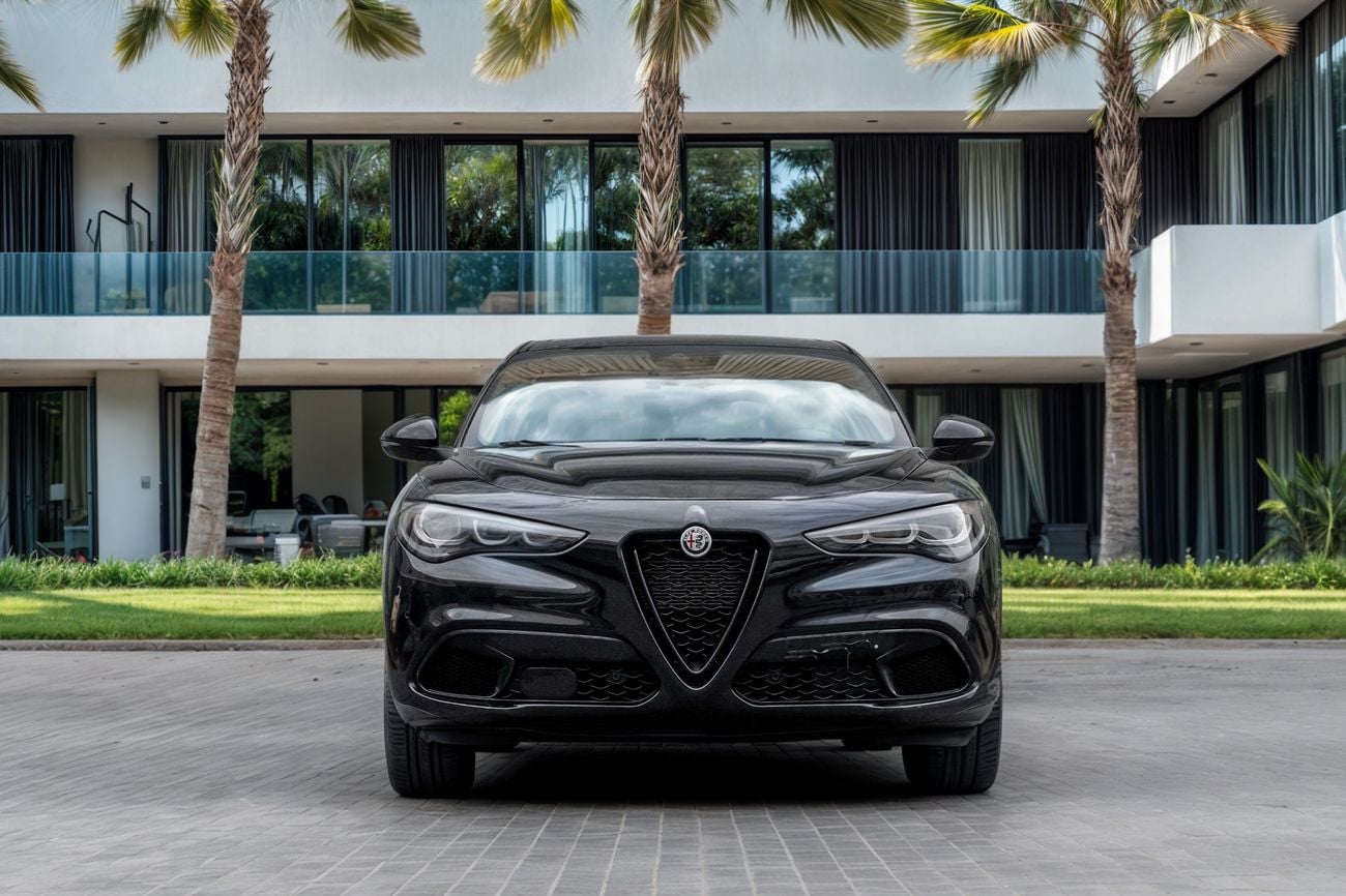 ألفا روميو ستيلفيو Q4 VELOCE | 3,232 P.M | 0% Downpayment | VELOCE Q4 ALFA WARRANTY! | AMAZING CONDITION! | Ramadan Off