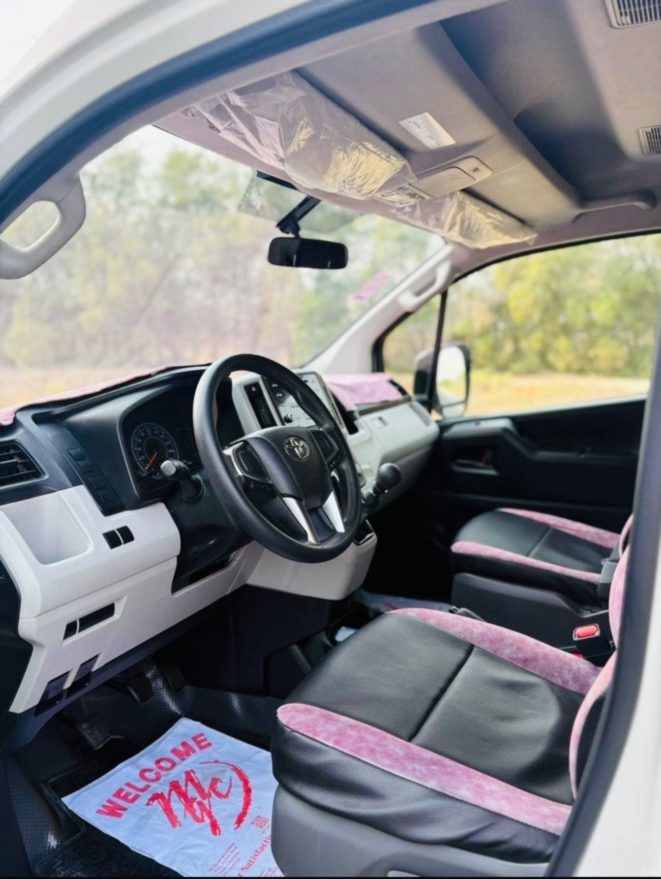 Toyota Hiace GL Toyota Haice Hiroof GL V6 3.5 manual Gear petrol