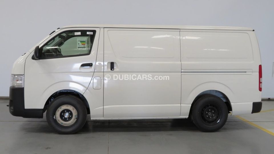 toyota commuter cargo