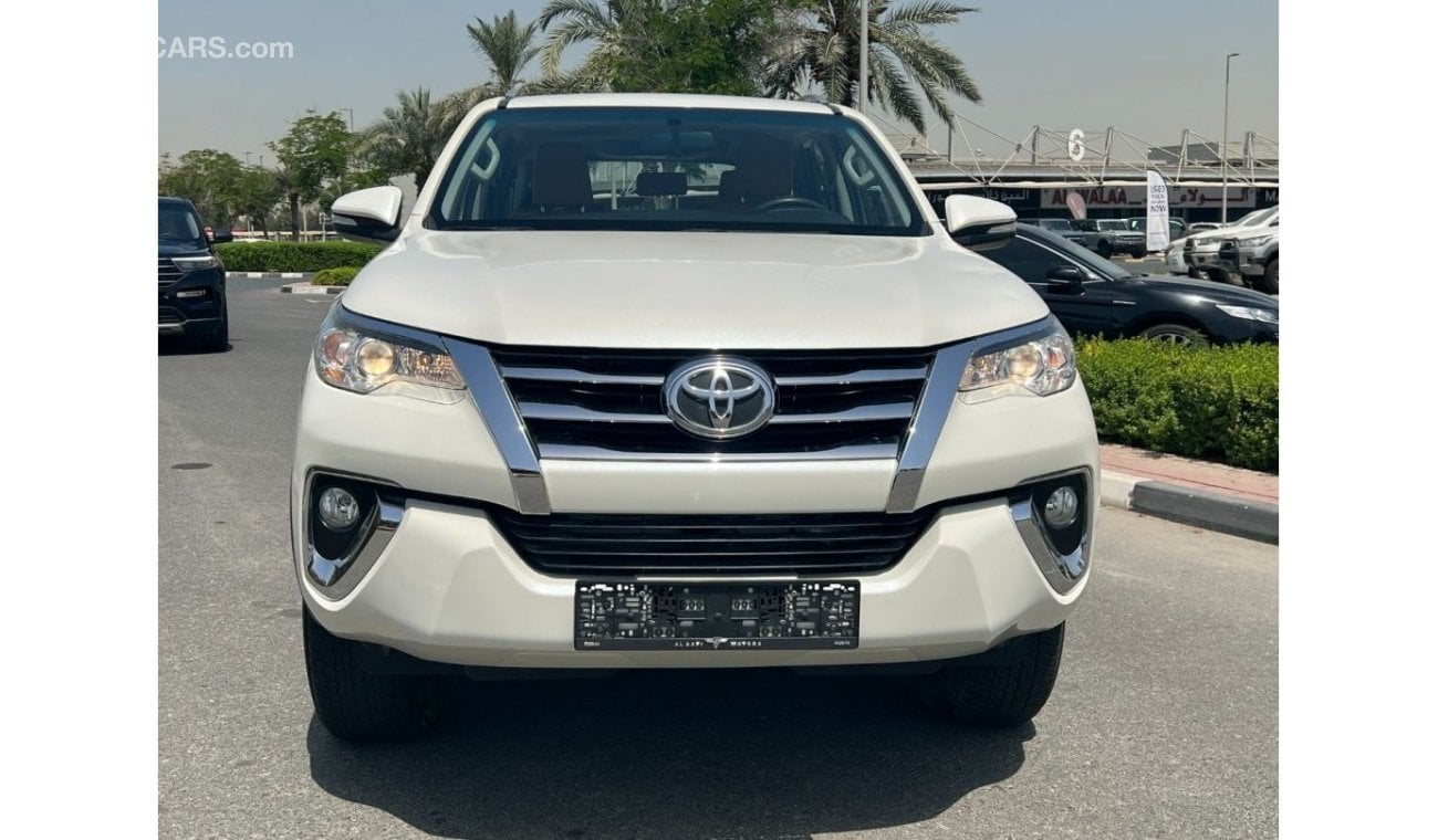 Toyota Fortuner EXR EXR TOYOTA FORTUNER 2017 MODEL EXR MID OPTION