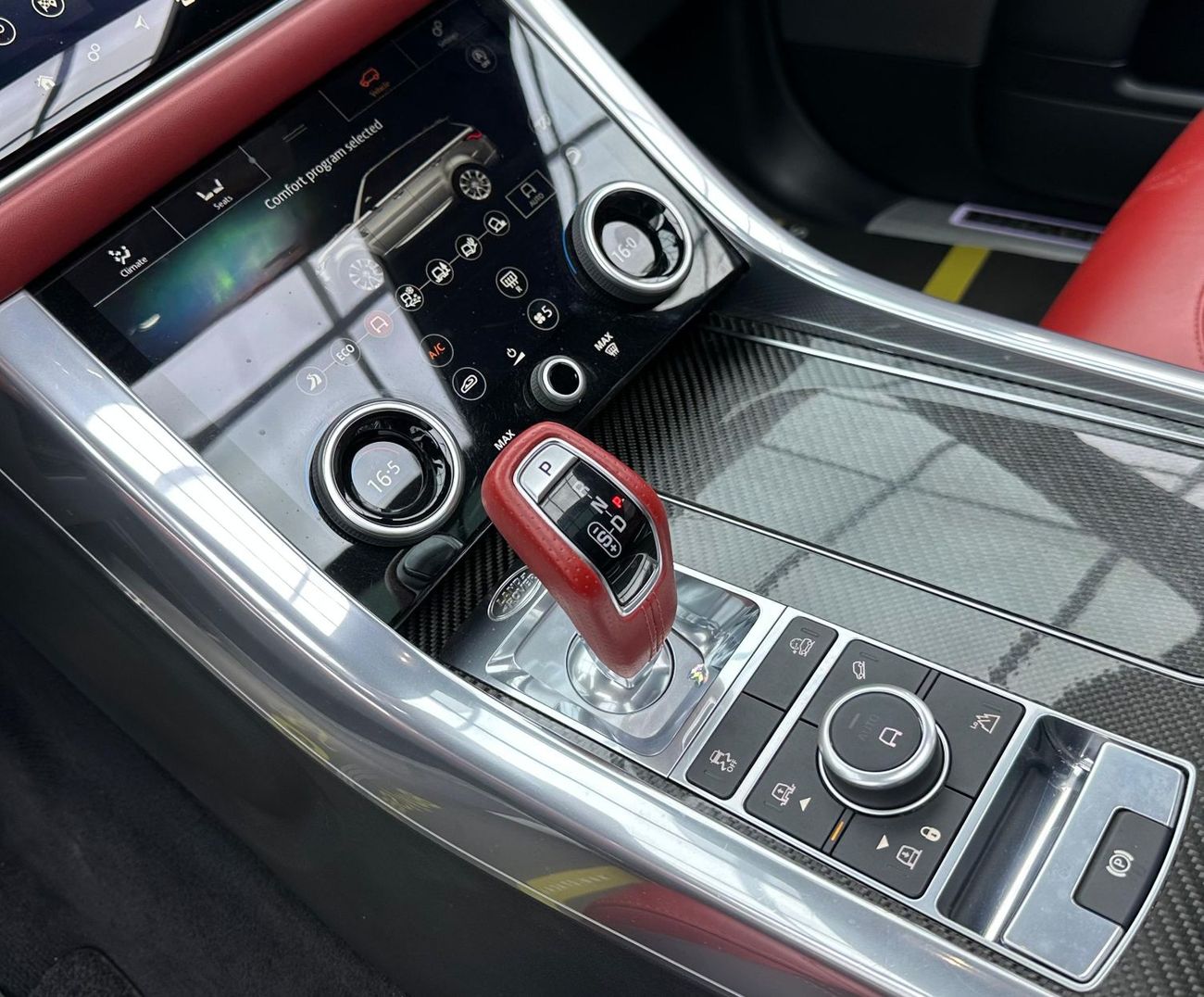 Land Rover Range Rover Sport SVR 5.0L (575 HP) 4WD 2022 Range Rover Sport SVR, 2027 Range Rover Warranty + Service Pack, Fully Lo