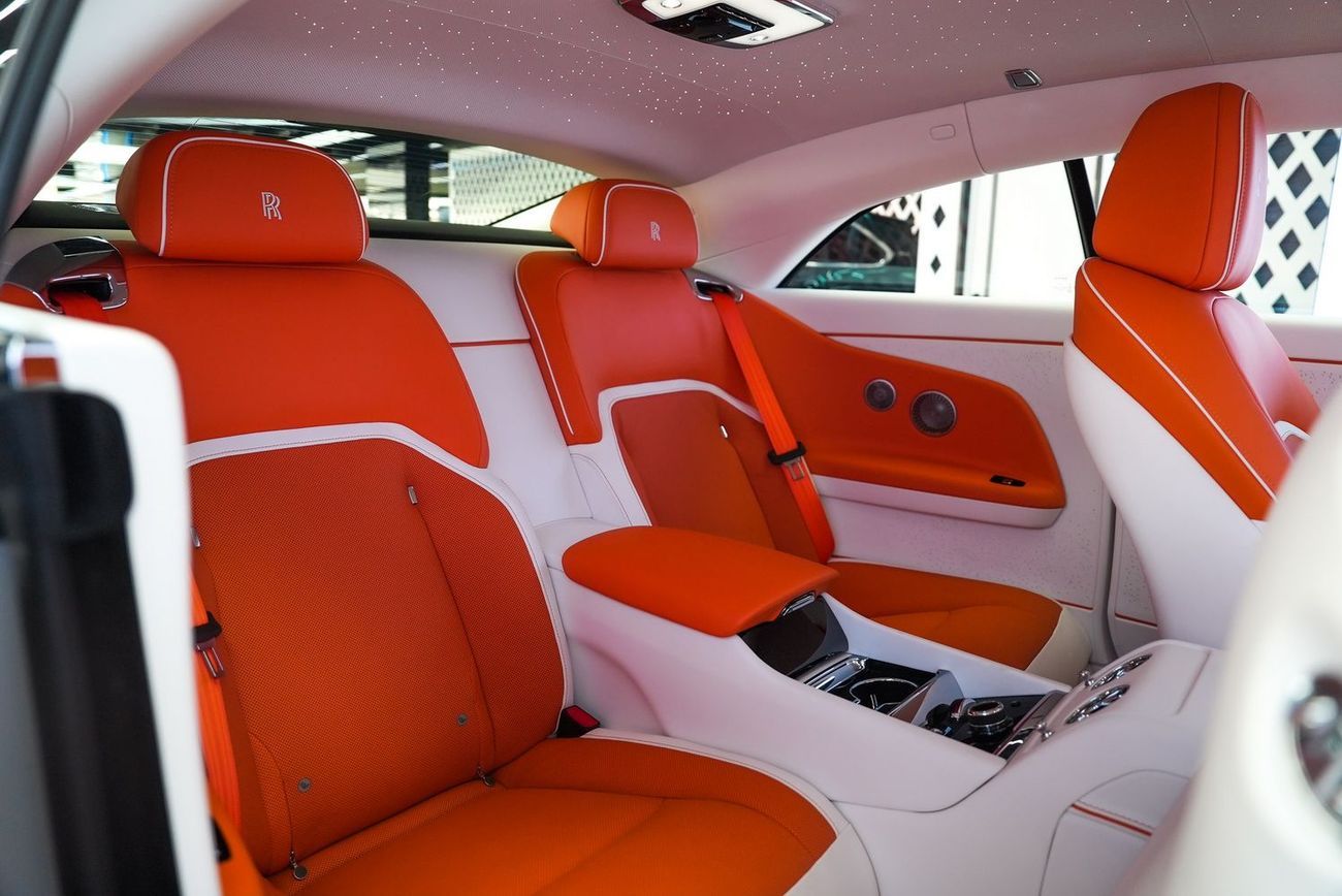 Rolls-Royce Spectre Coupe VENUUM