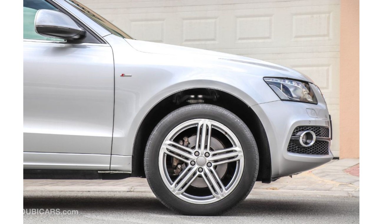 أودي Q5 Audi Q5 3.2L S-Line GCC 2011 under Warranty with Zero Down-Payment.