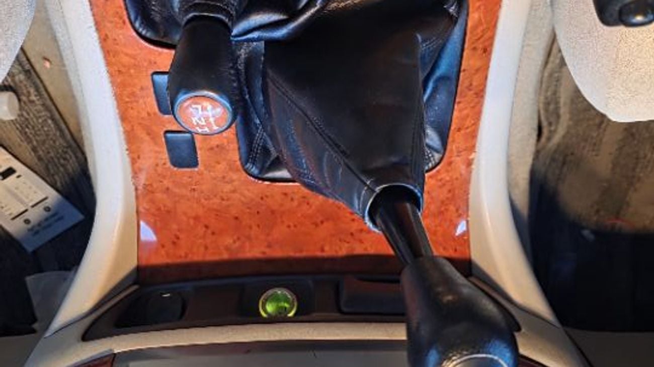 Toyota Land Cruiser TOYOTA GXR 2006 LIMETED1500