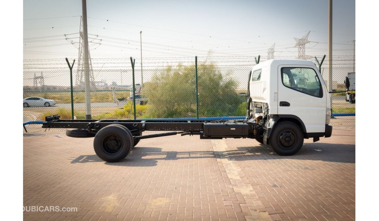 Mitsubishi Fuso Canter 2023 4.2L M/T 4x2 Diesel Short Chassis | 100L Fuel Tank | POWER STEERING