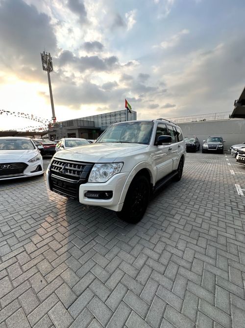 Mitsubishi Pajero GLS 3.5L (189 HP)