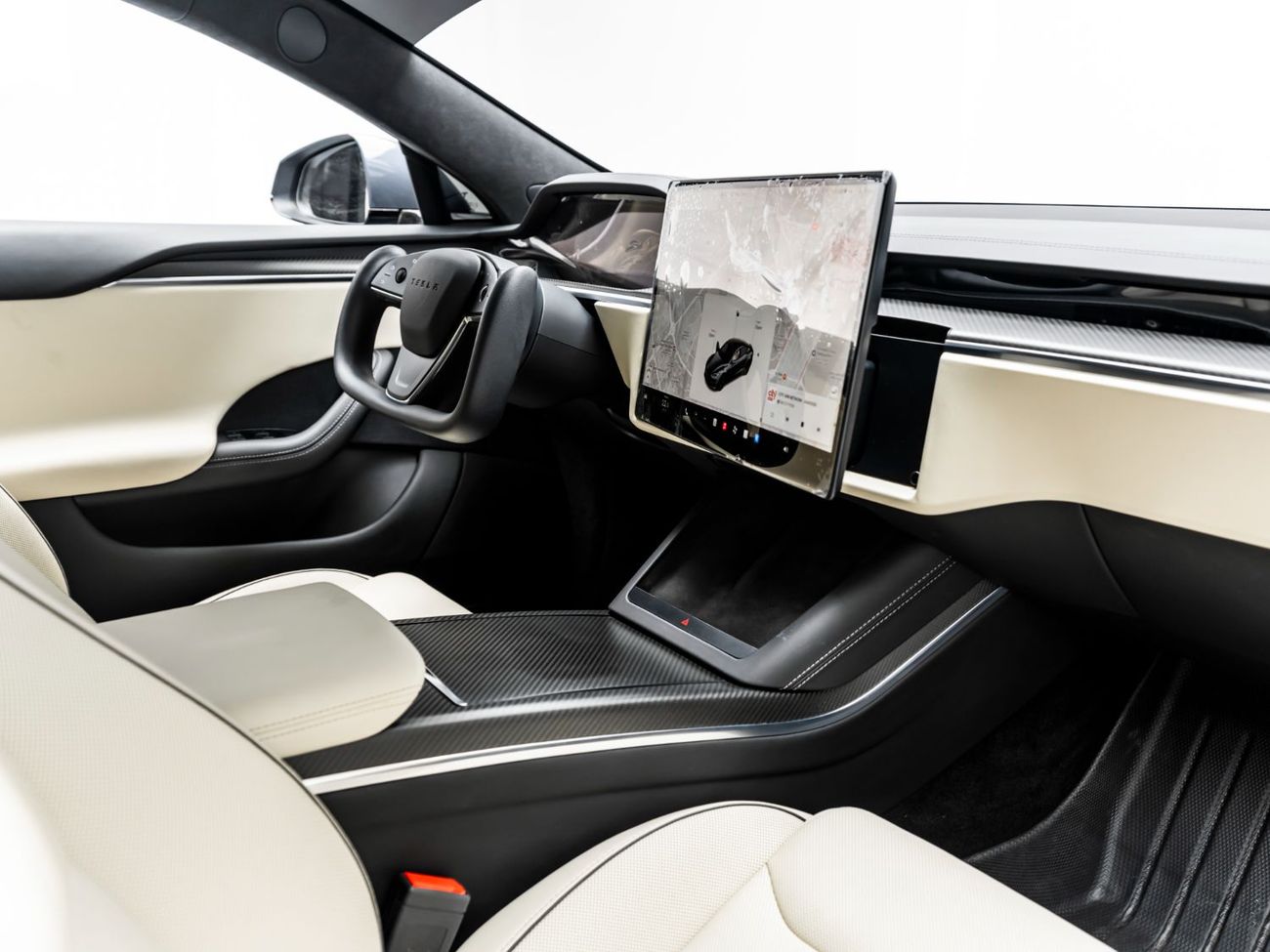 Tesla Model S Plaid (AWD) 2023 Tesla Model S Plaid, 2027 Tesla Warranty, Tesla Battery Warranty, Low KMs, GCC