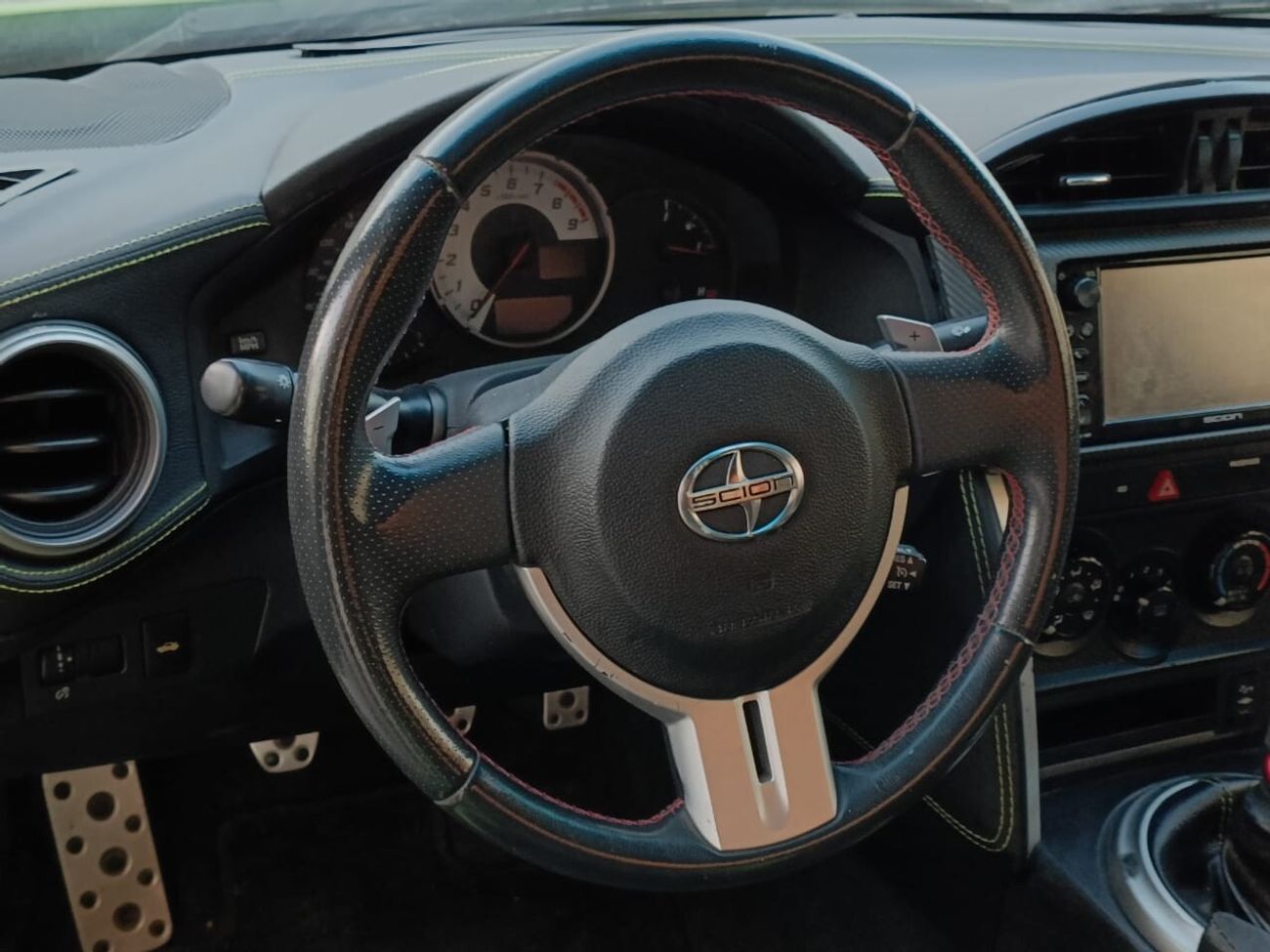 Scion FRS SCION FR-S GT86 /  MANUAL / CSTOMIZED  (LOT # 9746)