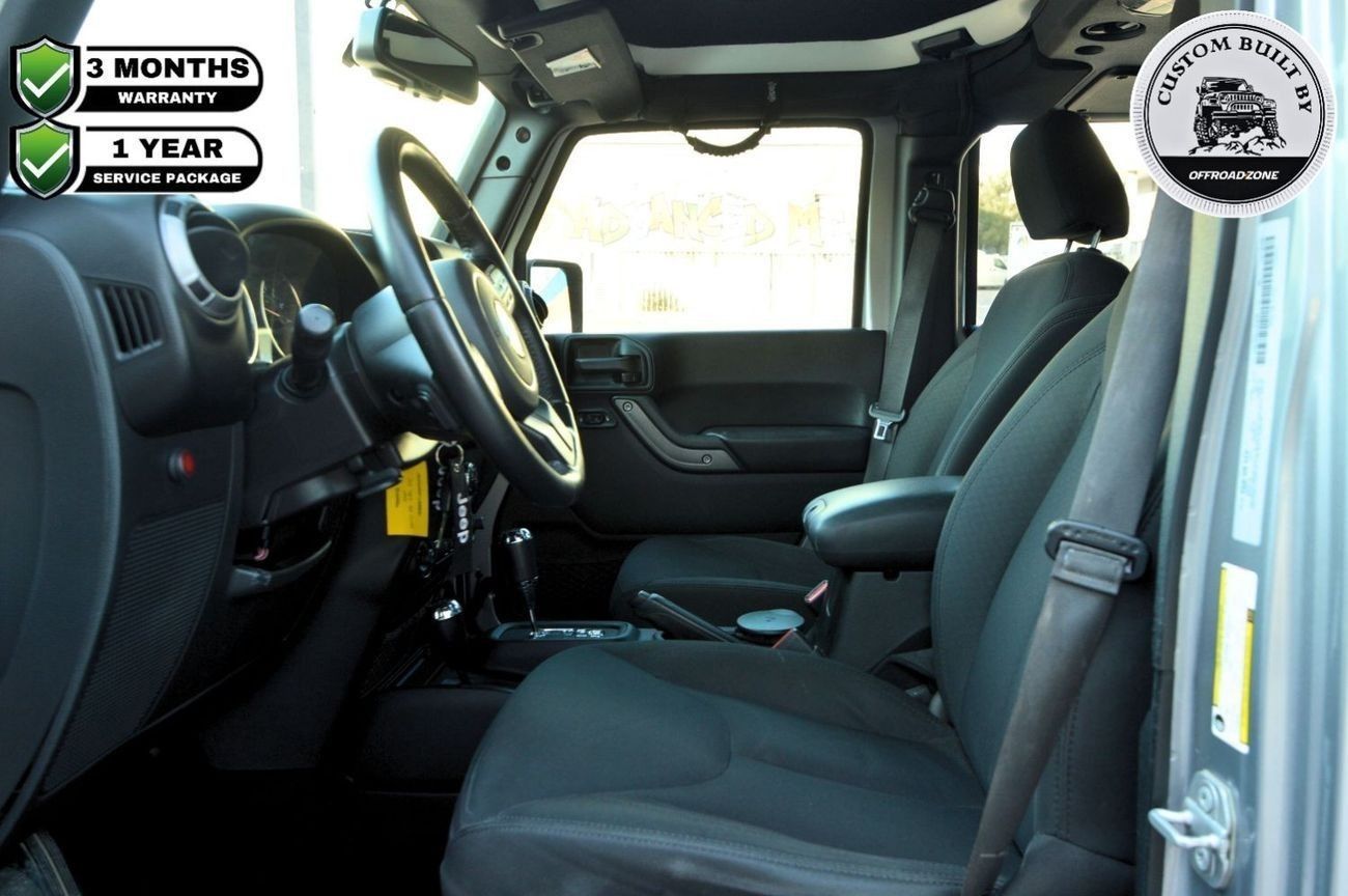 Jeep Wrangler Unlimited Sport 3.6L A/T