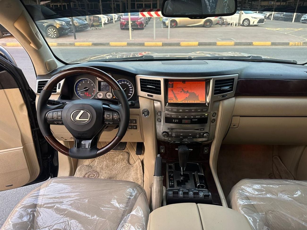 Lexus LX570 TOP