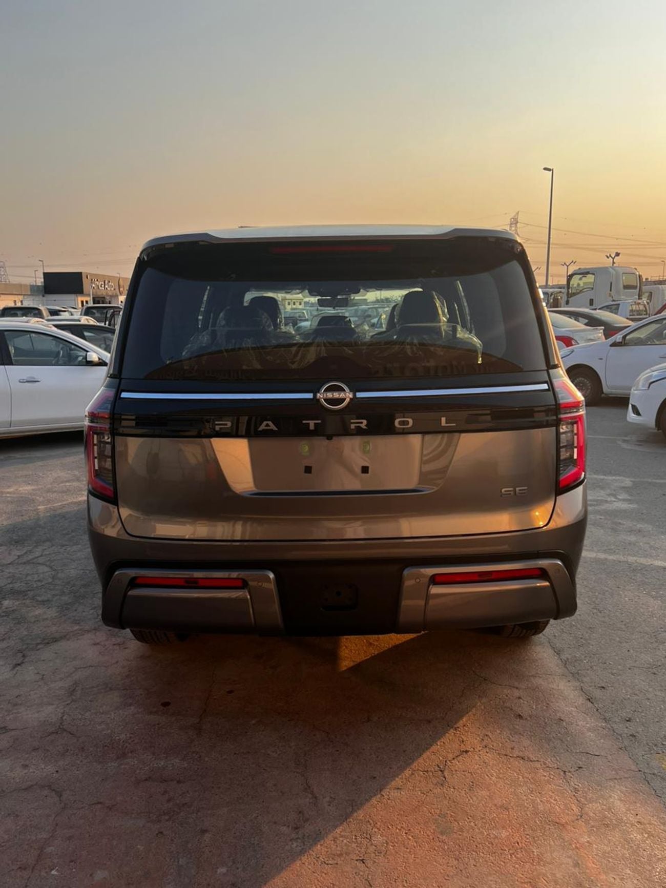Nissan Patrol SE T2 Nissan Patrol SE-T2 V6 3.8L Model 2026