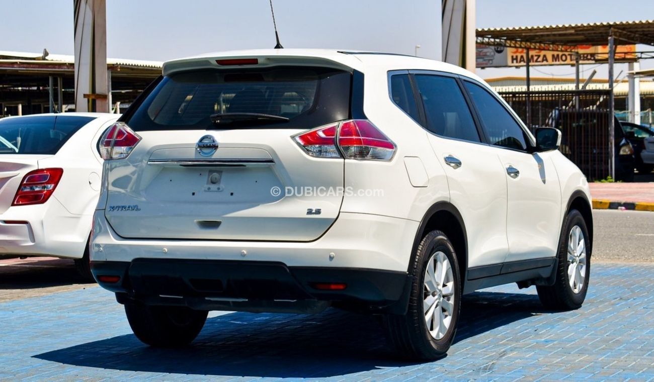 Used Nissan XTrail 2016 for sale in Dubai 603731