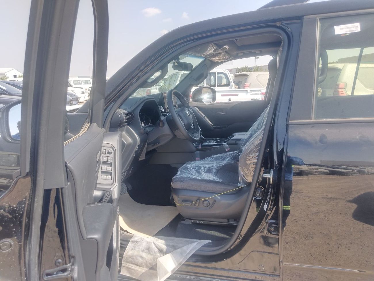 Toyota Land Cruiser GXR3 3.3L Toyota LC300 GXR 3.3L DIESEL