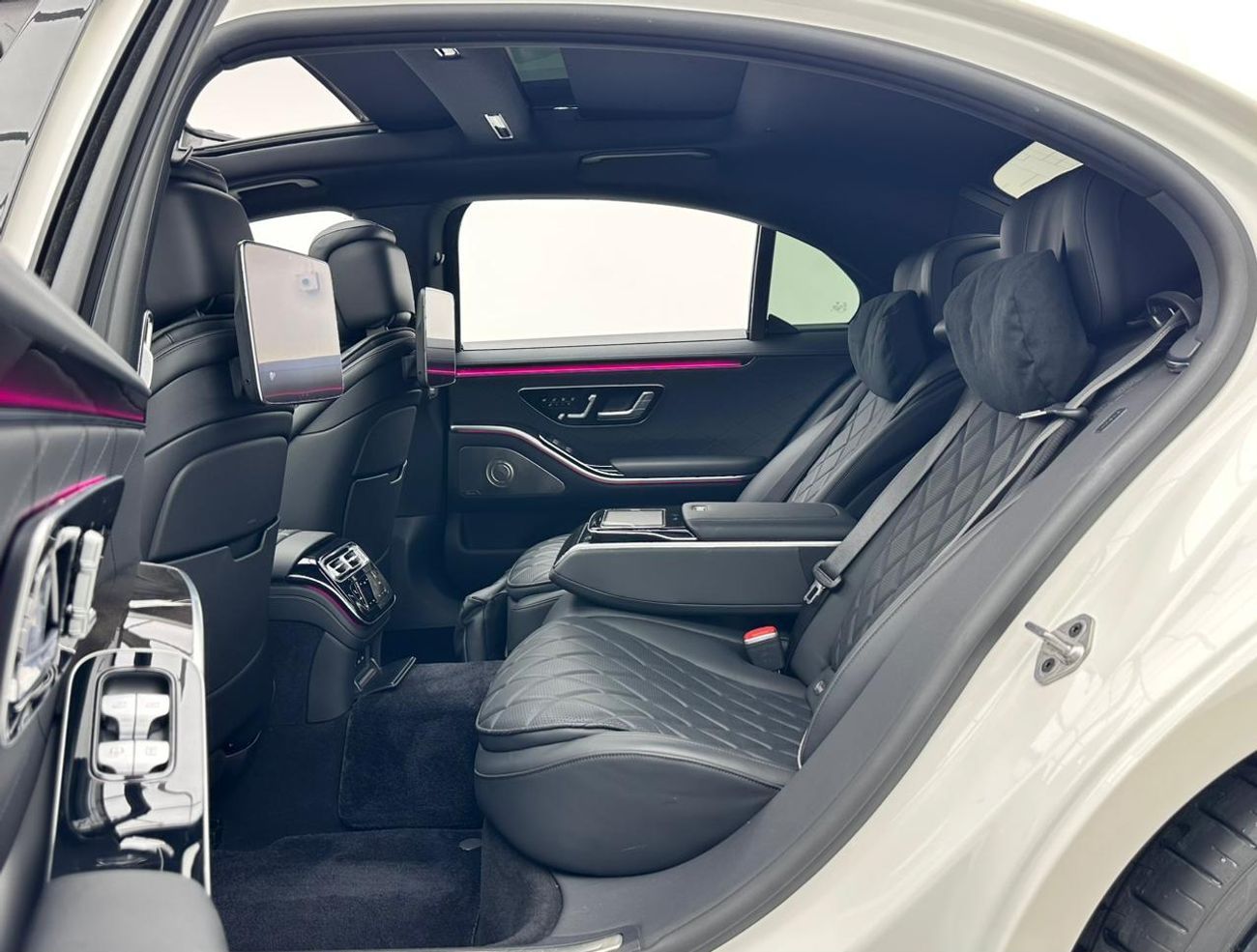 مرسيدس بنز S 500 2021 Mercedes-Benz S500 4MATIC, 1 Year Unlimited KM Warranty, Full Service History