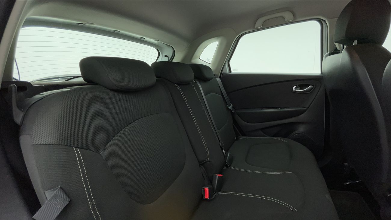 Renault Captur PE 1.6 | Zero Down Payment | Free Home Test Drive