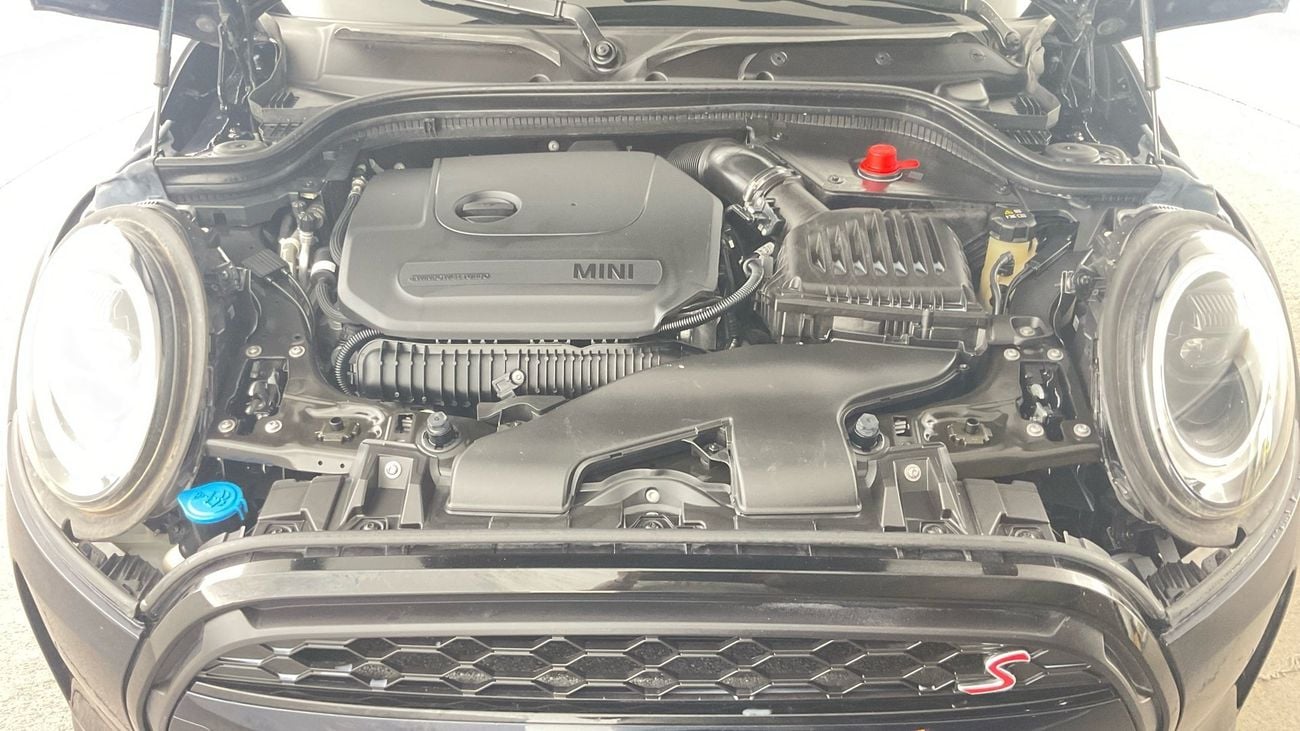 Mini Cooper S Standard | upto AED 20,000 Ramadan Discount | Guaranteed Warranty | 0 Down Payment