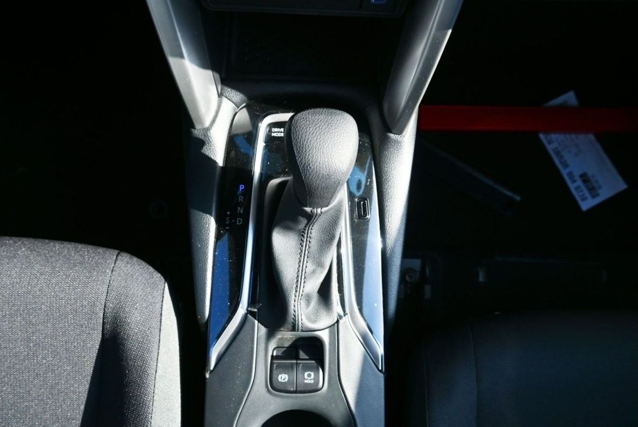 تويوتا كورولا كروس تويوتا كورولا كروس هايبرد 2.0 لتر 2024