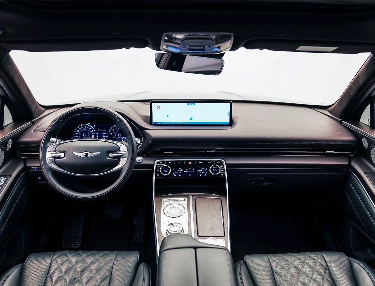 جينيسس GV80 Royal 3.5L AWD 2022 Genesis GV80, 2027 Genesis Warranty + Service Pack, Full Options, Low Kms, GCC