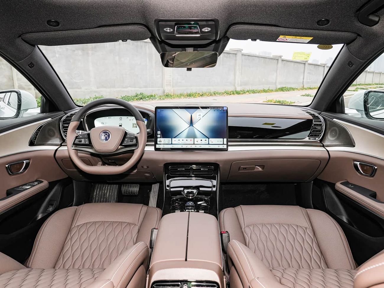 بي واي دي هان DM-i 125KM ELITE EDITION | Smart Driving | 2025 | For Local Registration +10%