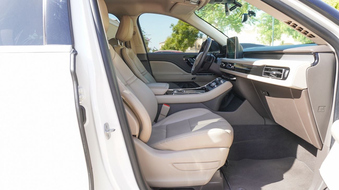 Lincoln Aviator Std 3.0L