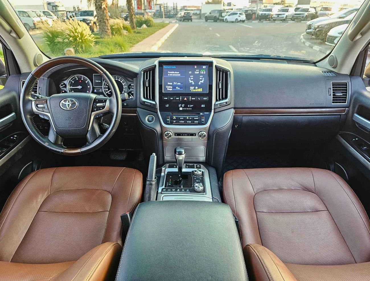 تويوتا لاند كروزر VXR 5.7 V8/ ORG SHAPE/ HYUDRAULIC/ FULL OPTION/ LOT# 55502