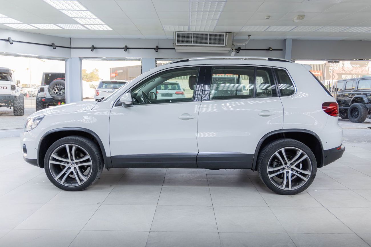 Volkswagen Tiguan 2.0 TSI Elegance