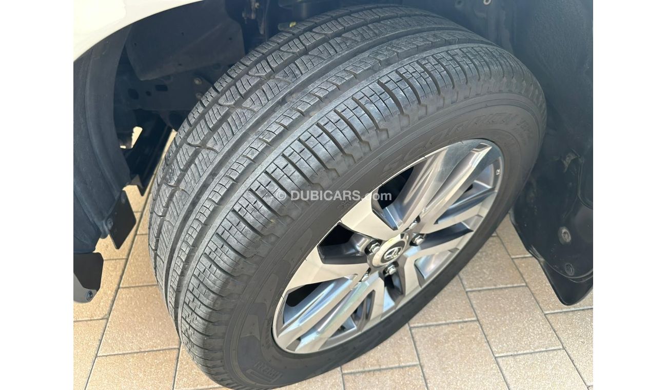 Toyota Land Cruiser VXR TOYOTA LAND CRUISER VX.R 5.7 FULL OPTION