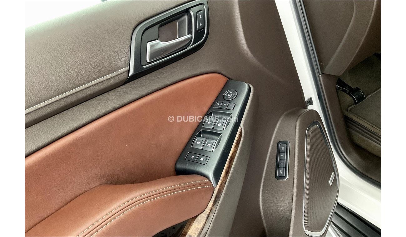 Chevrolet Tahoe LTZ / Premier