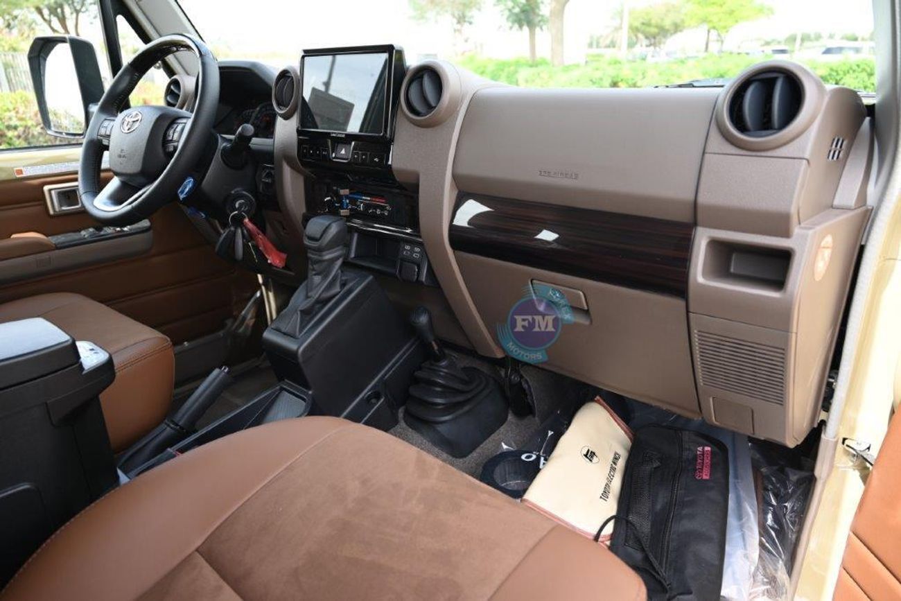 Toyota Land Cruiser 70 71 Short Wheel Base SDLX 2.8L Diesel 4WD Automatic