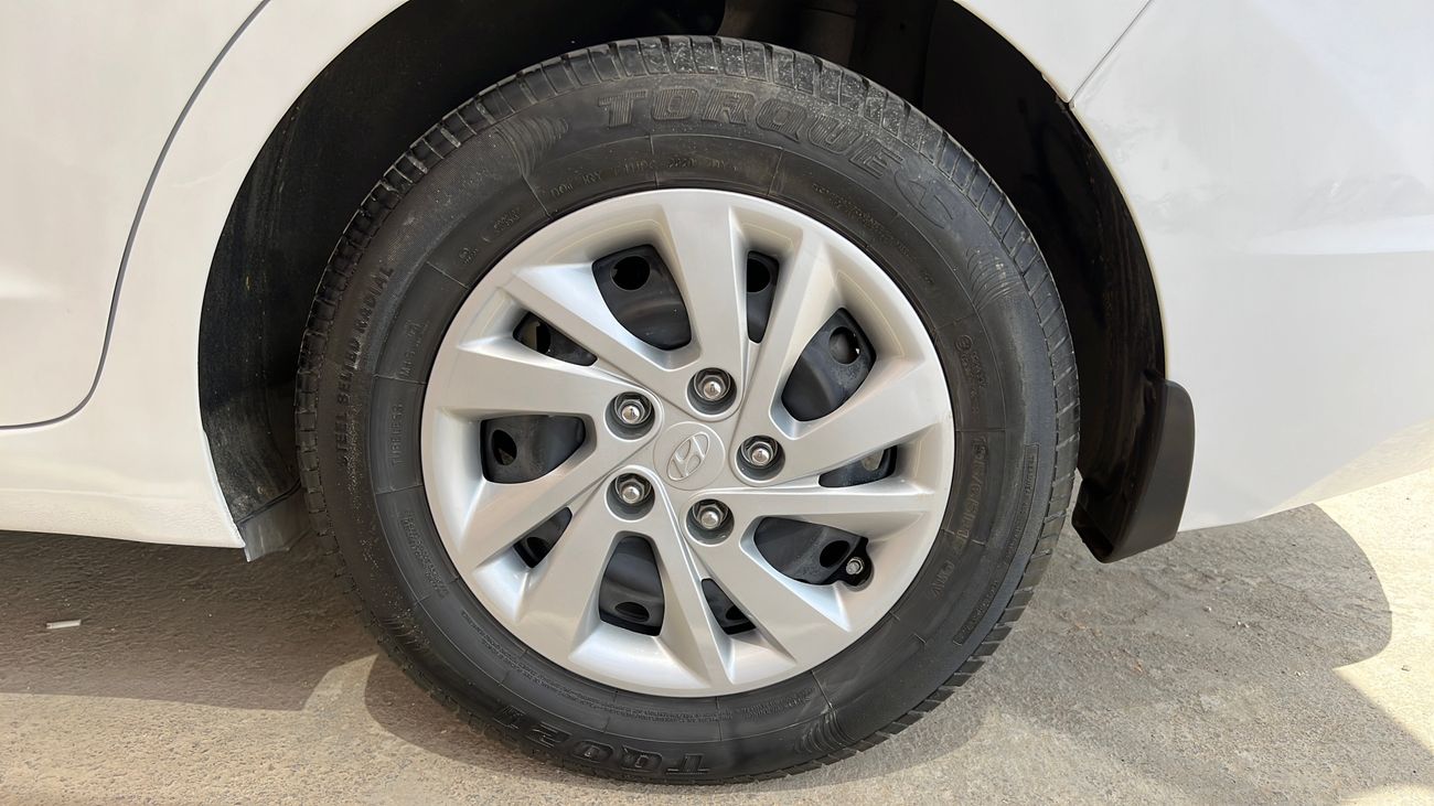 Hyundai Elantra 1600