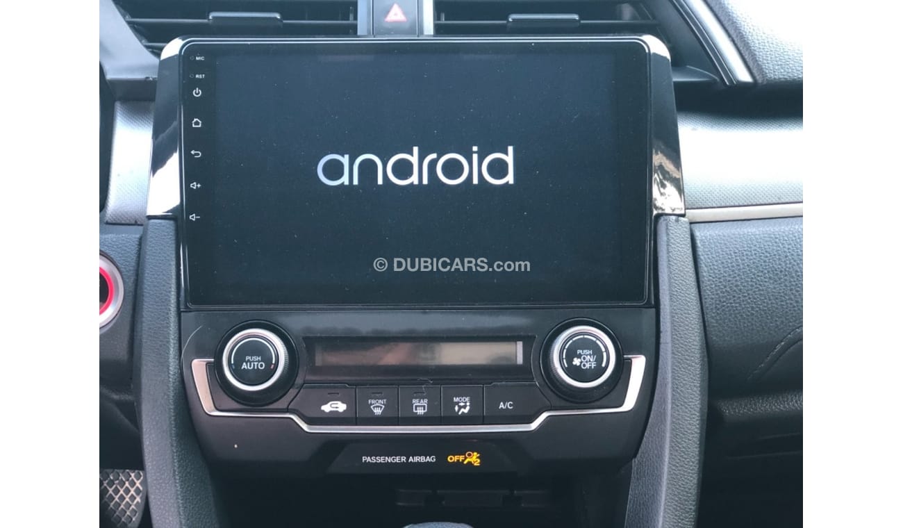 هوندا سيفيك كوبيه موديل 2018 حاله ممتازه جدا من الداخل والخارج كاميرا خلفيه ومدخل اسطوانات وبلوتوث و نفيجشن وراد