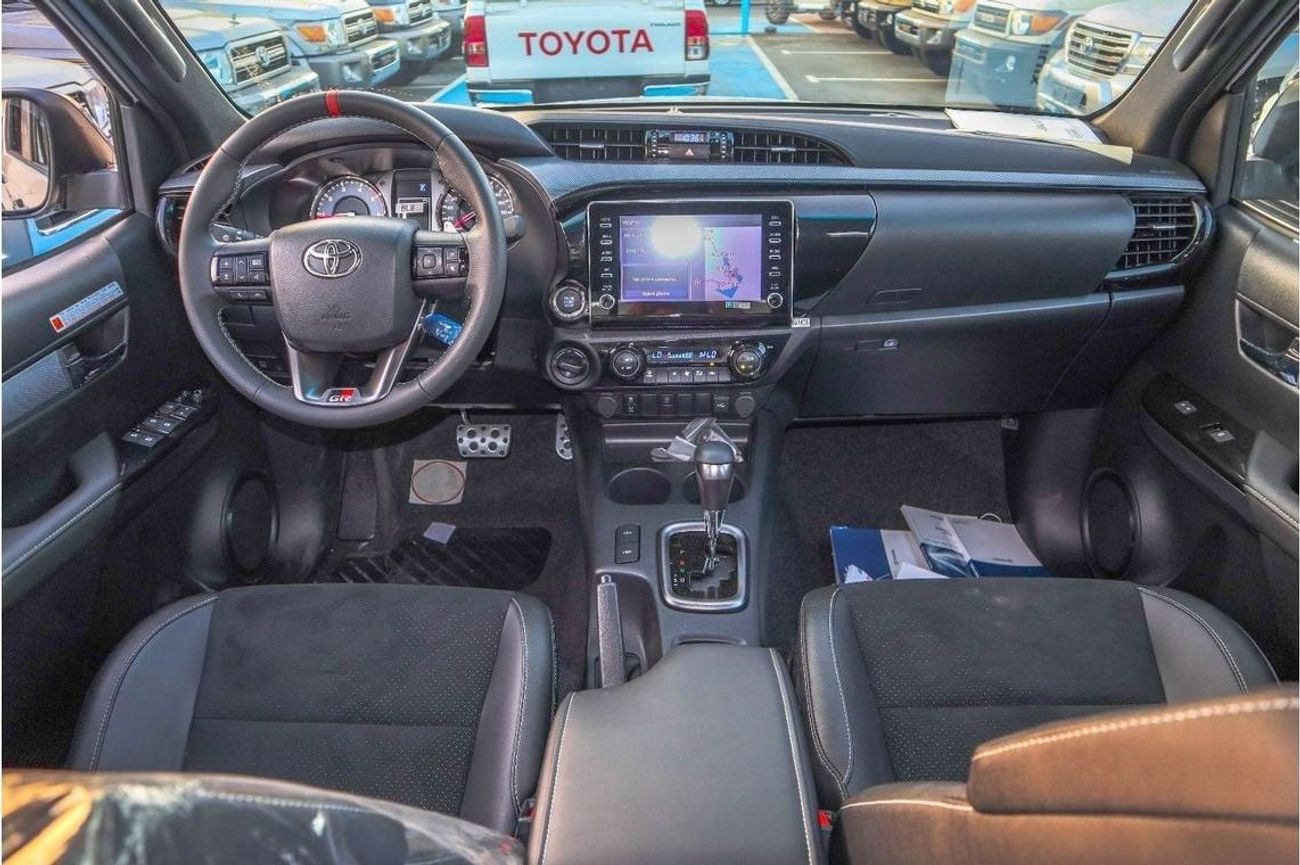 تويوتا هيلوكس toyota hilux GR diesel 2.8L 2024 model