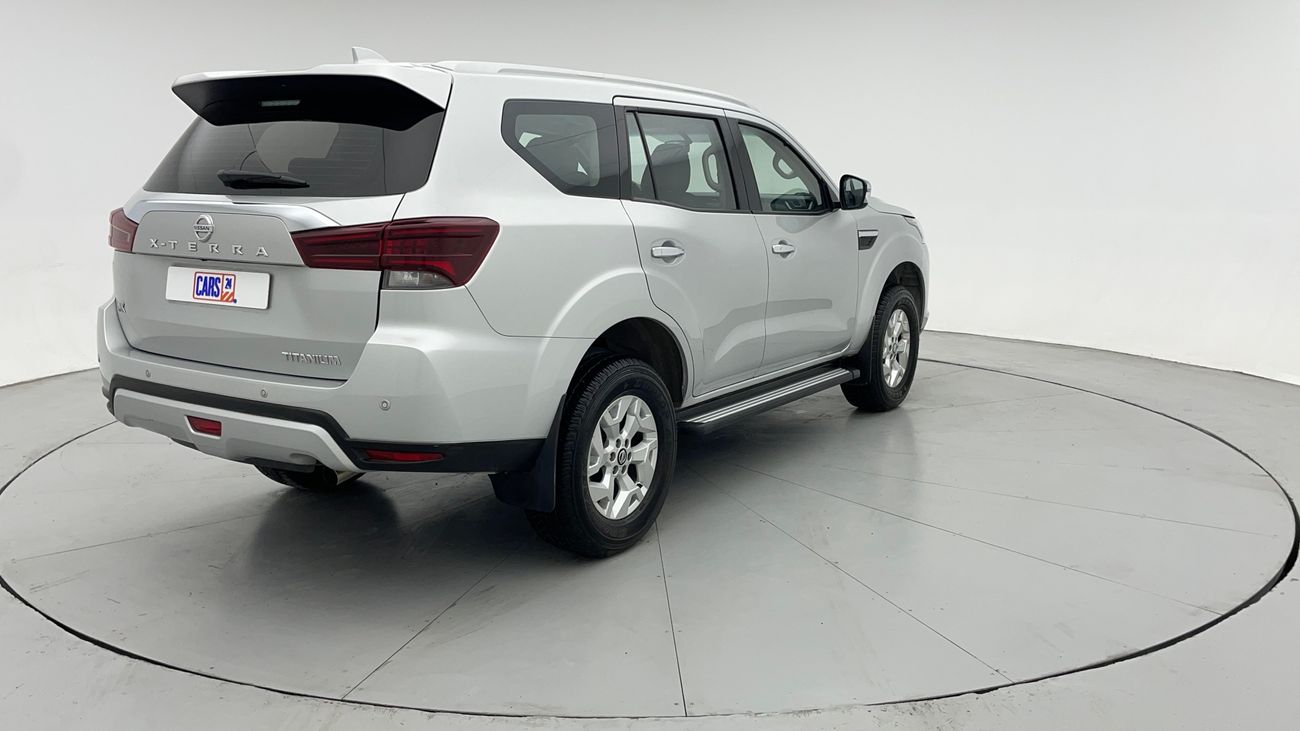 نيسان إكستيرا TITANIUM 2.5 | بدون دفعة مقدمة | اختبار قيادة مجاني للمنزل