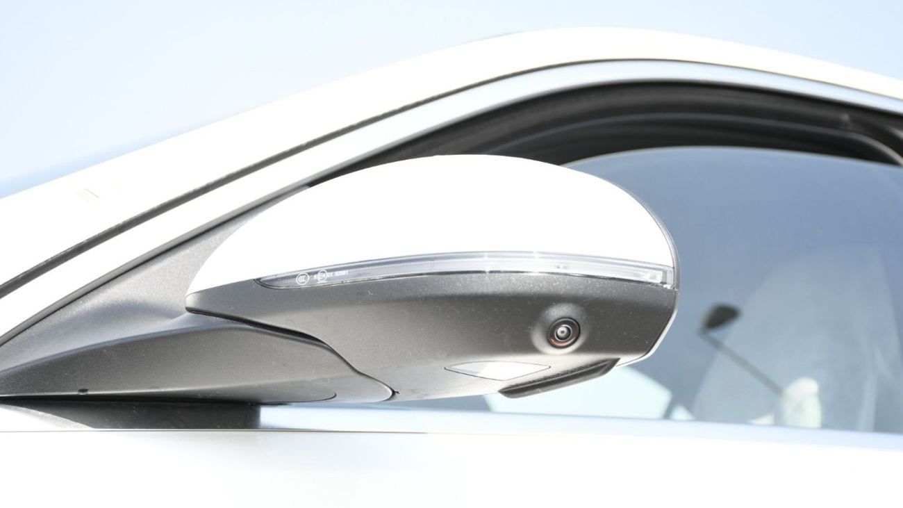 Mercedes-Benz C 200 MERCEDES BENZ C200L SPORTS EDITION - 2025YM