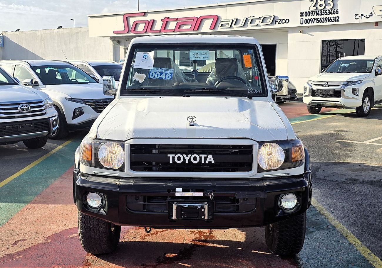 Toyota Land Cruiser Pick Up PICKUP 70th LX1 4.0L Toyota L.C Pick Up Single Cabin Special Edition 4.0l   MT Petrol v6 4WD Gcc 202