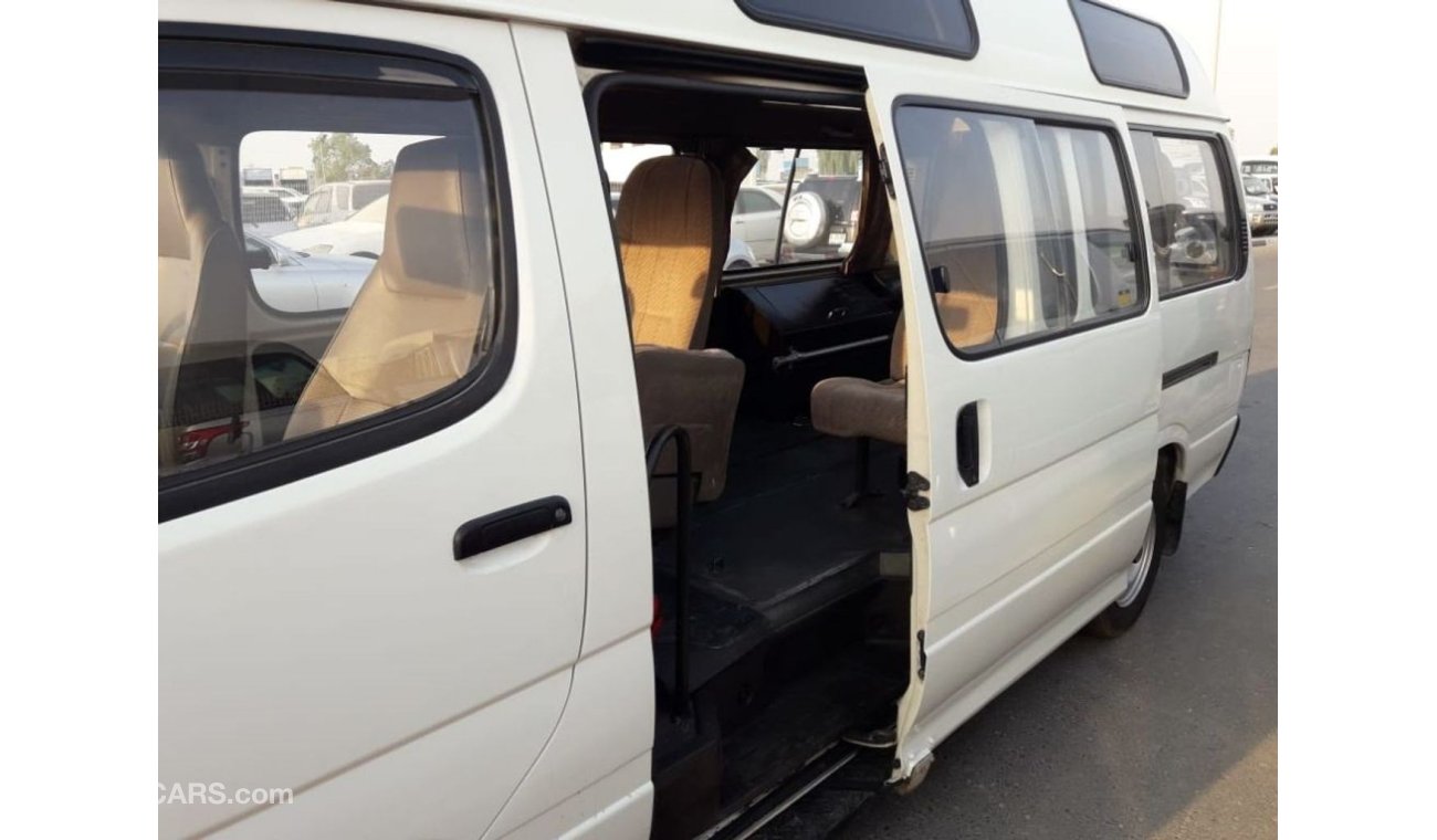 تويوتا هاياس Hiace RIGHT HAND DRIVE (Stock no PM 274 )