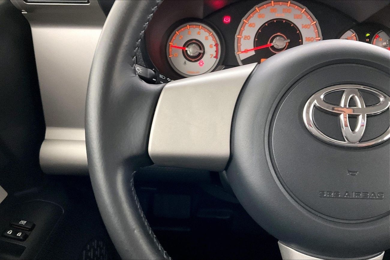 Toyota Camry SE| 1 year free warranty | Exclusive Eid offer