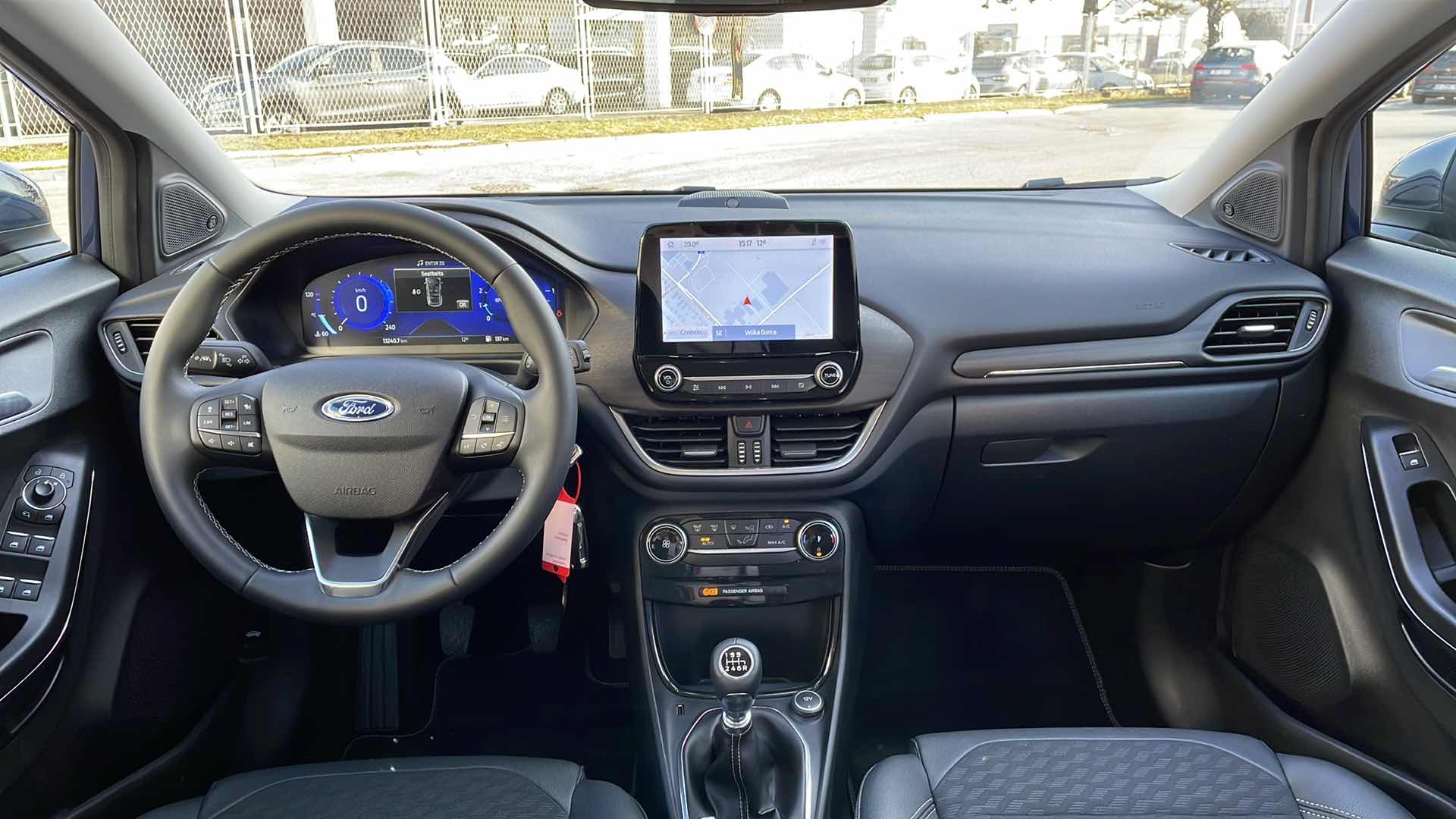 Ford Puma interior - Cockpit